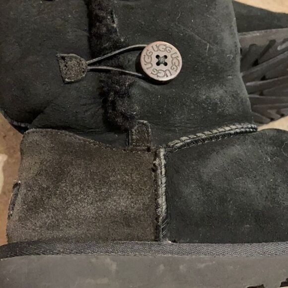 UGG Black Bailey Button Suede Winter Boots Womens US 5 EU 35 - Picture 7 of 12